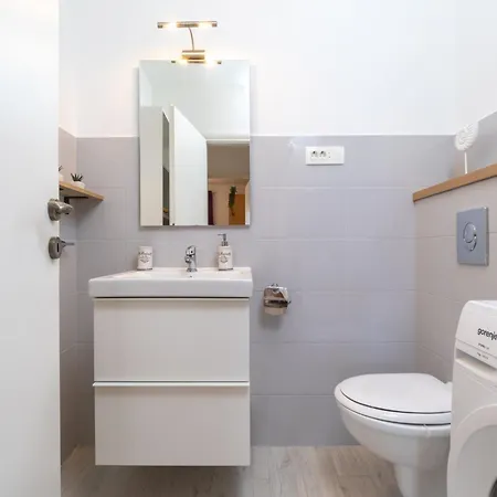 Diana - Comfort Two Bedroom With Terrace And Sea View Tatil Evi Ostrvo Šijak